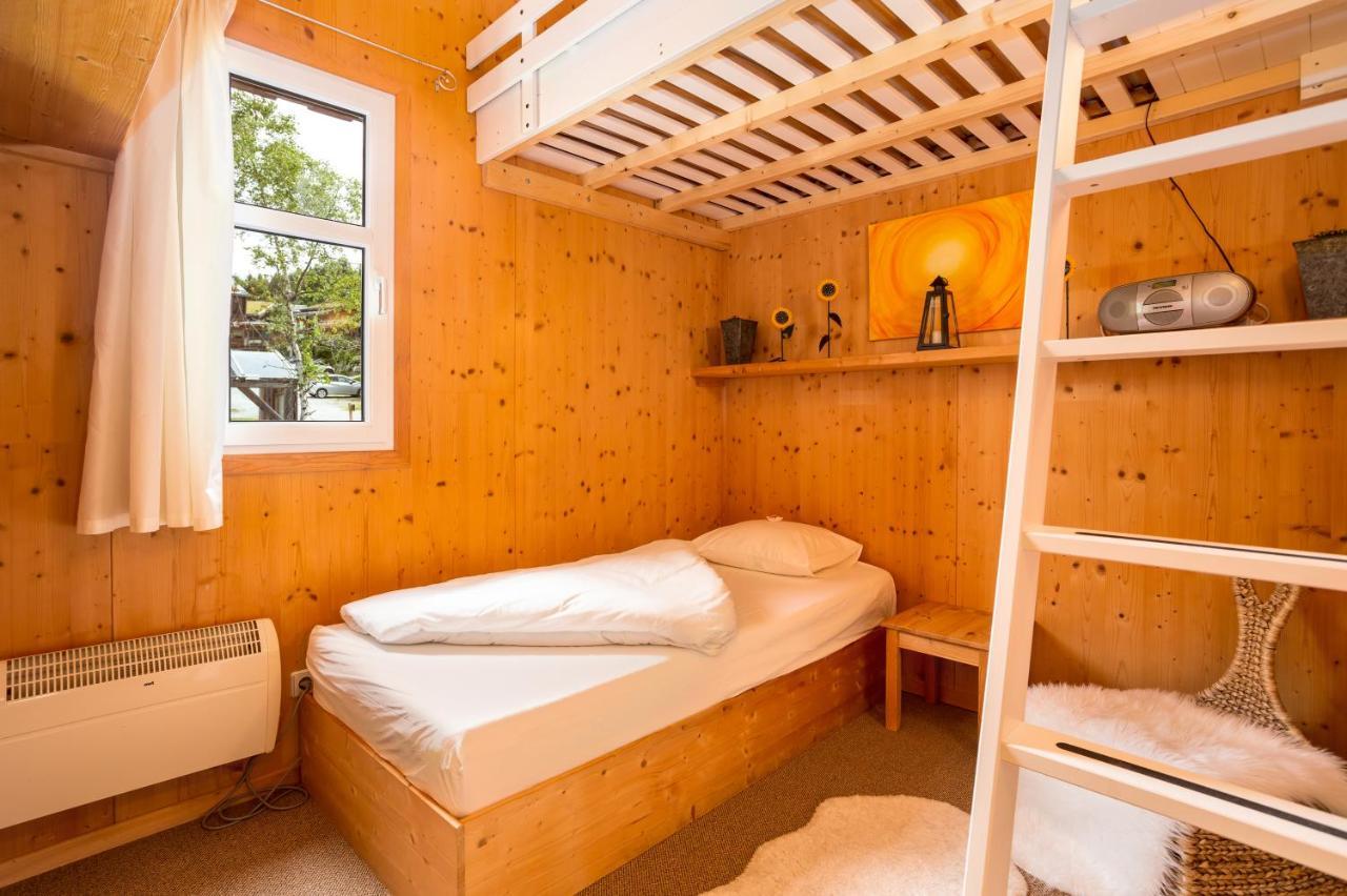 Chalet Sternwarte โฮเฮนเทาเอิร์น ภายนอก รูปภาพ