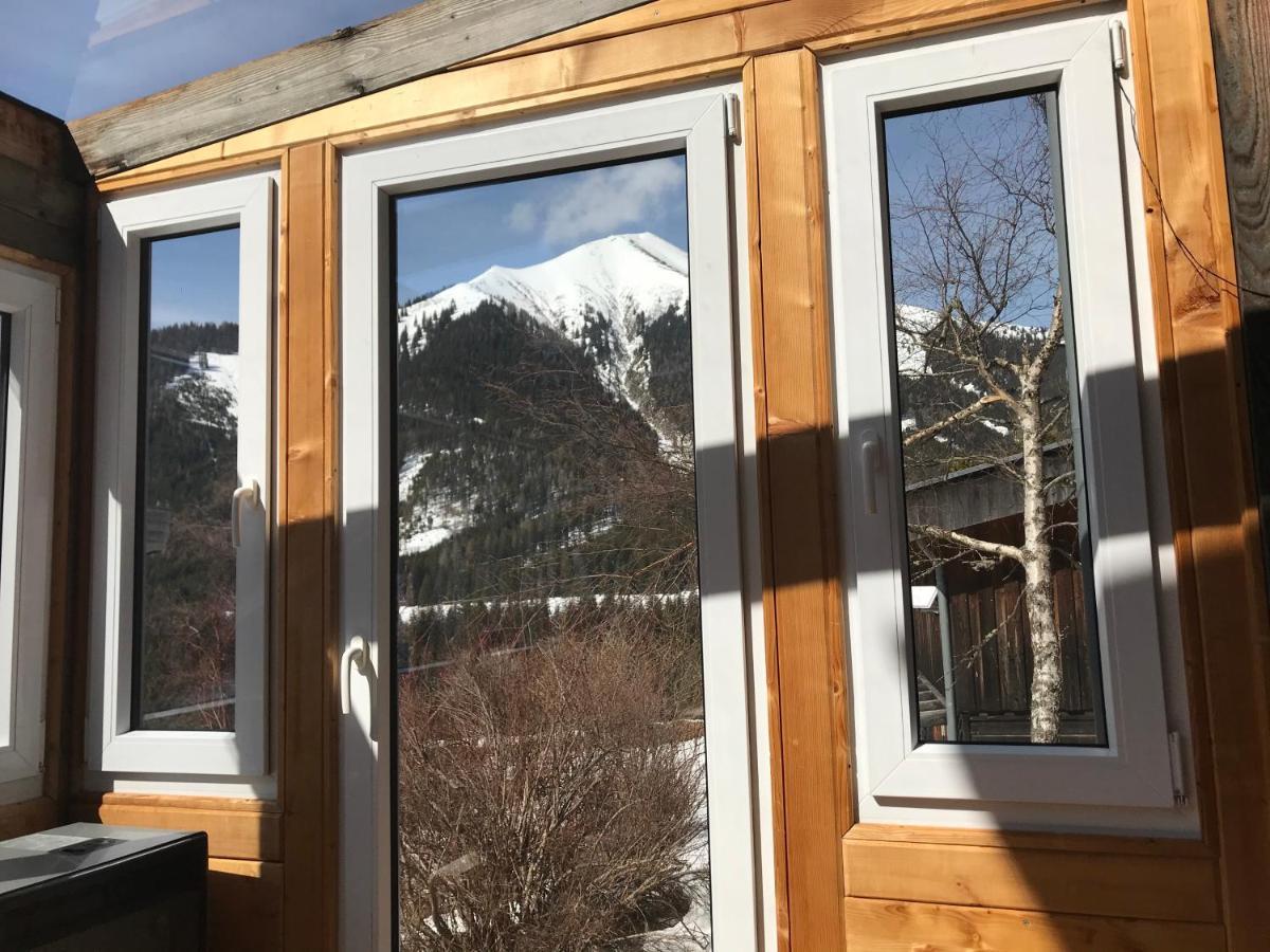 Chalet Sternwarte โฮเฮนเทาเอิร์น ภายนอก รูปภาพ