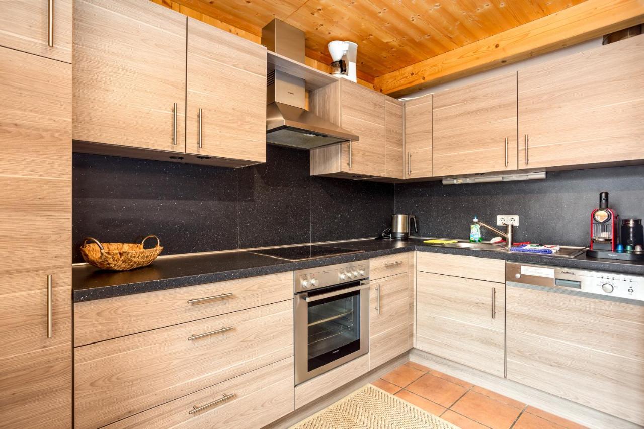 Chalet Sternwarte โฮเฮนเทาเอิร์น ภายนอก รูปภาพ
