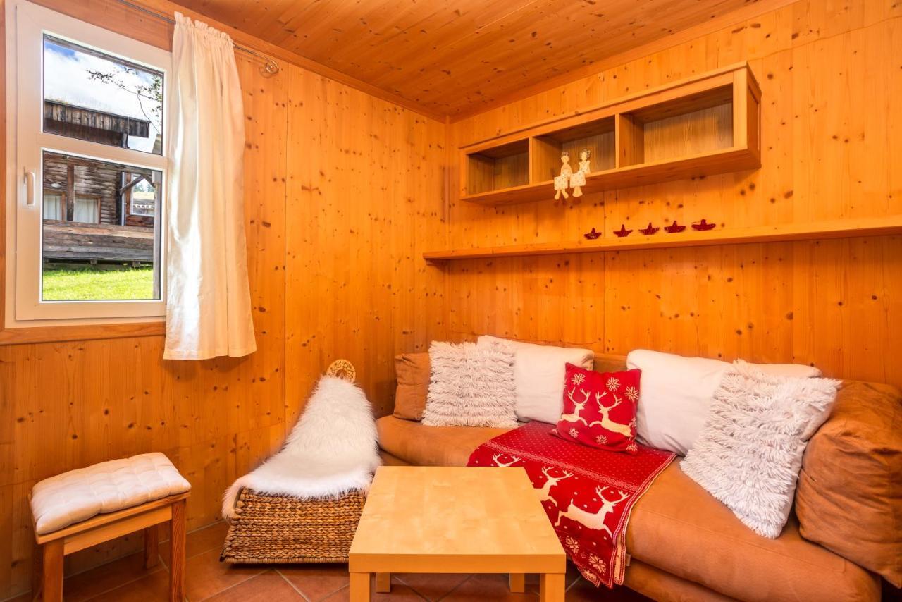 Chalet Sternwarte โฮเฮนเทาเอิร์น ภายนอก รูปภาพ